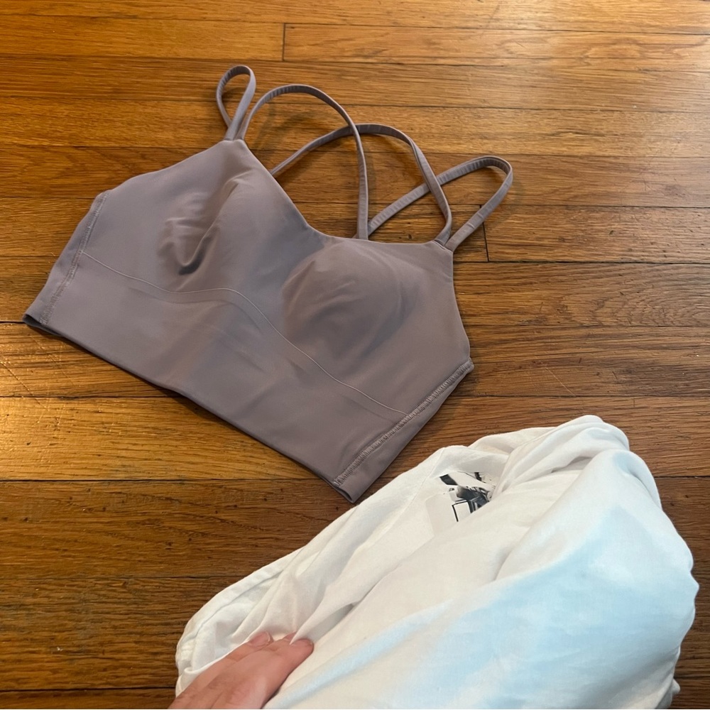 Like NEW Lululemon Lilac Purple Sports Bra